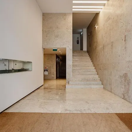 The Pearl Of Chiado Com Parking&lift&ac Διαμέρισμα *
