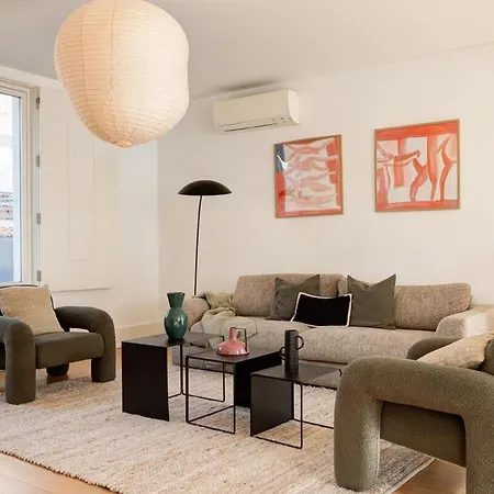 The Pearl Of Chiado Com Parking&lift&ac Διαμέρισμα