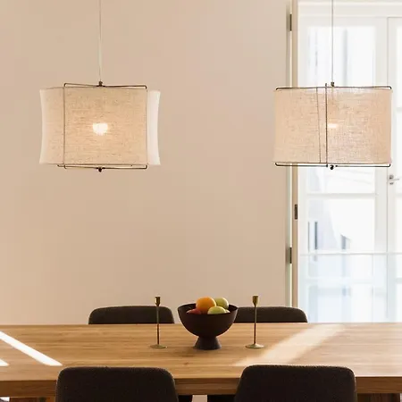 The Pearl Of Chiado Com Parking&lift&ac Lisbona